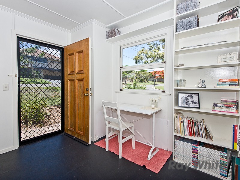 1 Nind Street, Wavell Heights QLD 4012