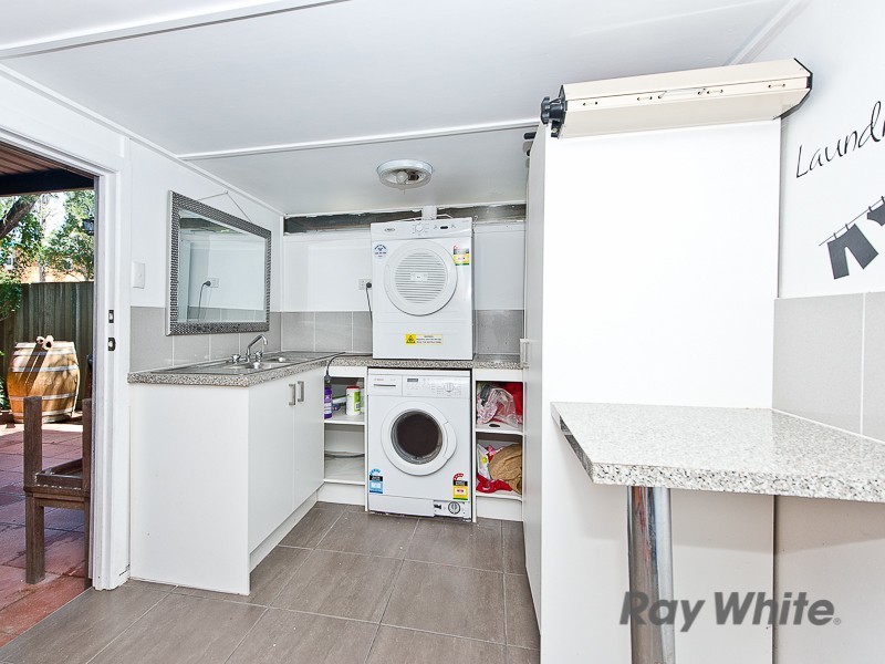 85 Maundrell Terrace, Chermside West QLD 4032