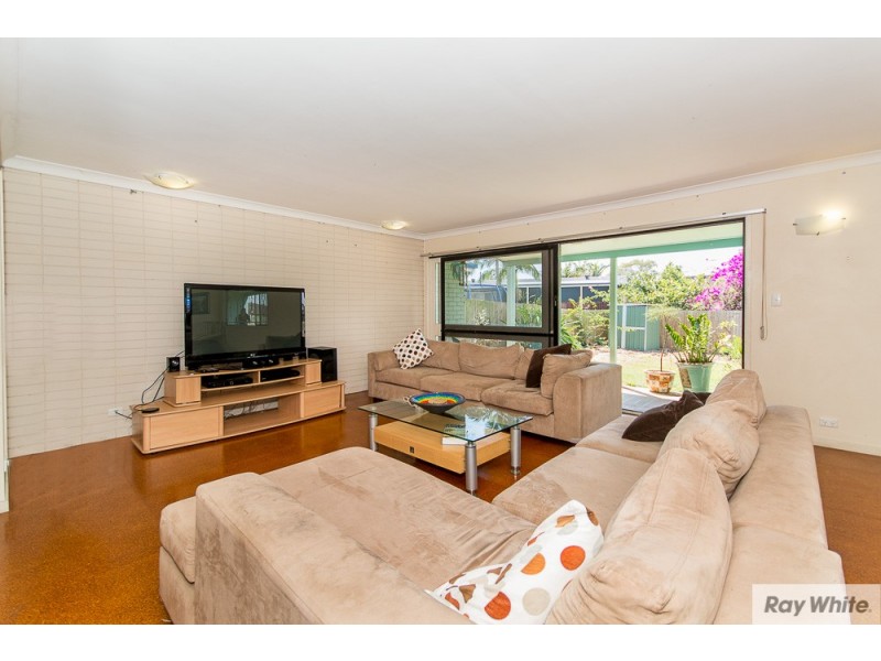 17 Hillhouse Street, Aspley QLD 4034