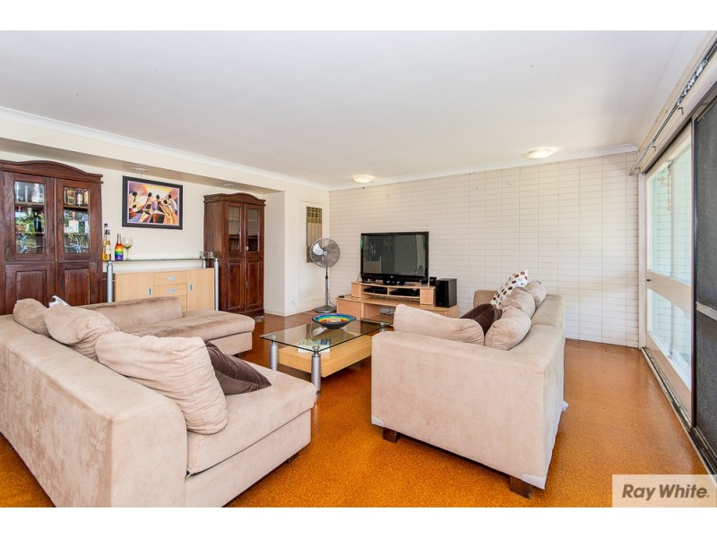 17 Hillhouse Street, Aspley QLD 4034