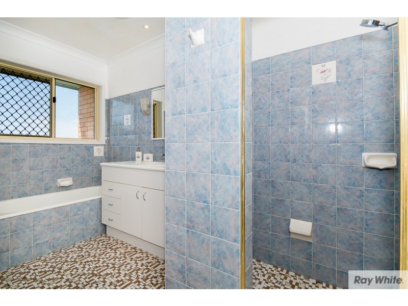 17 Hillhouse Street, Aspley QLD 4034