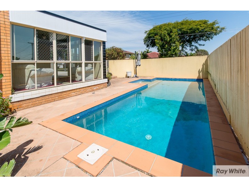 17 Hillhouse Street, Aspley QLD 4034