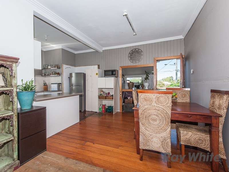 6 Edith Street, Deagon QLD 4017