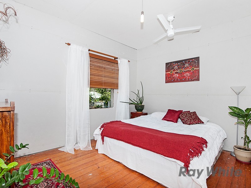 6 Edith Street, Deagon QLD 4017