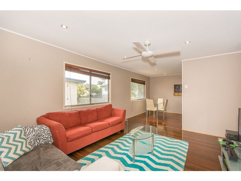 22 Albany Creek Road, Aspley QLD 4034