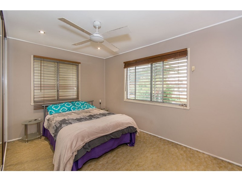 22 Albany Creek Road, Aspley QLD 4034