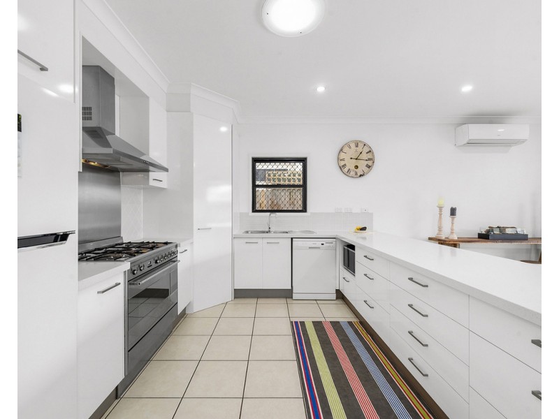 25 Junior Terrace, Northgate QLD 4013