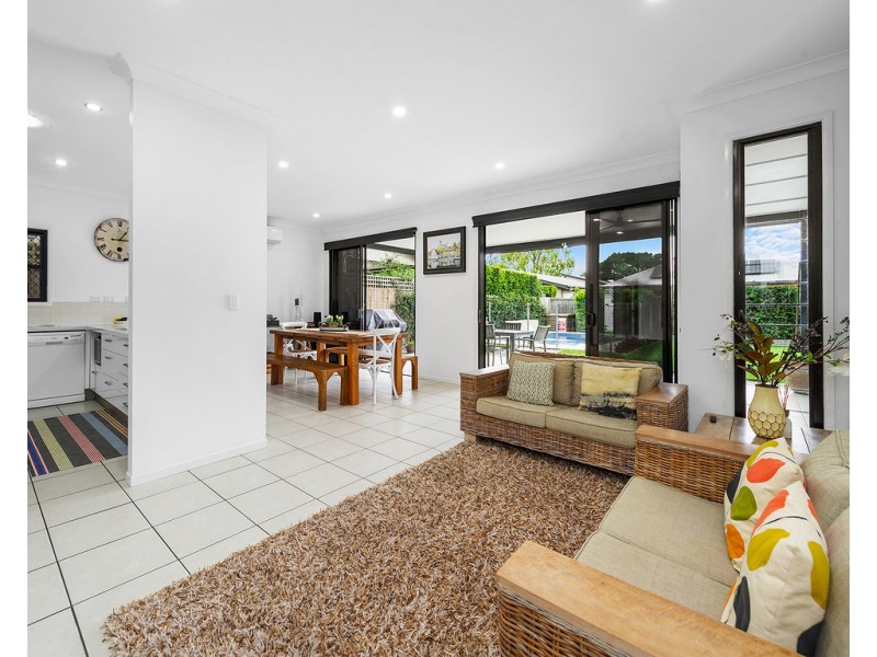 25 Junior Terrace, Northgate QLD 4013