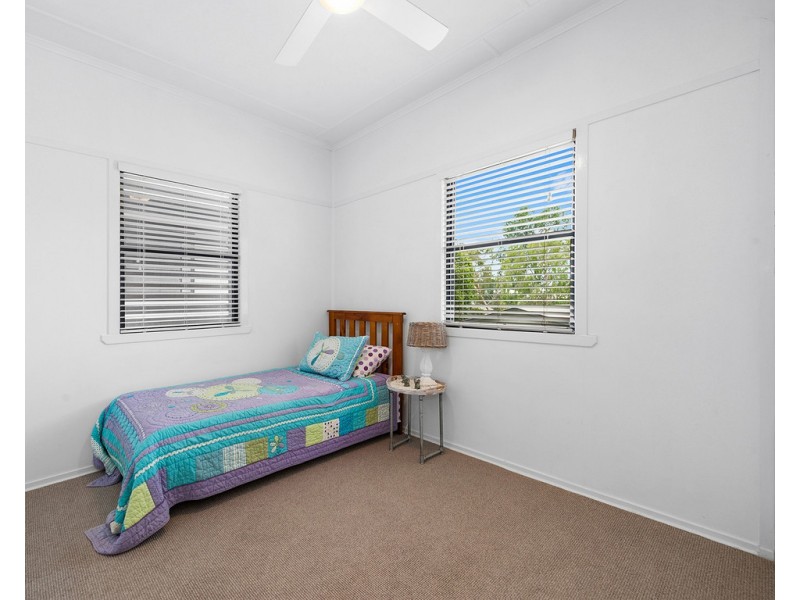 25 Junior Terrace, Northgate QLD 4013