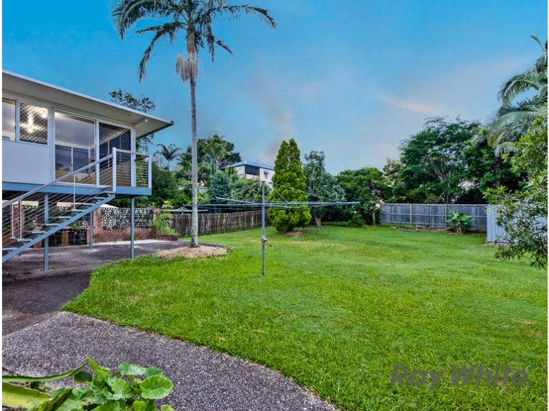 38 Long Street, Camp Hill QLD 4152
