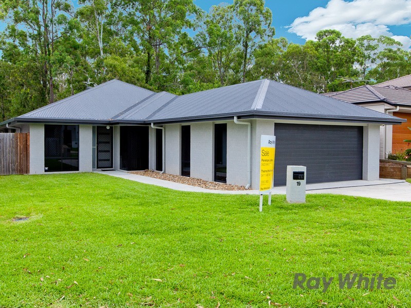 19 Booyong Place, Bridgeman Downs QLD 4035