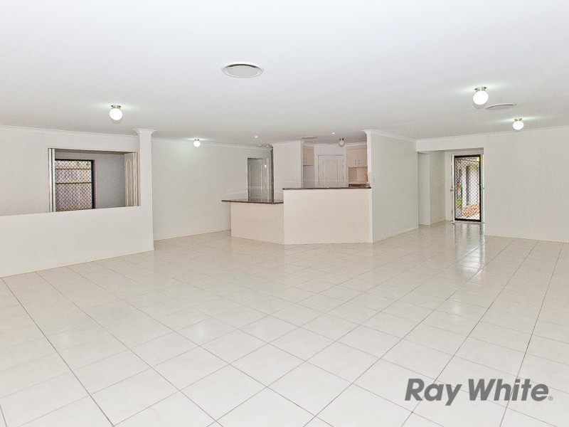 19 Booyong Place, Bridgeman Downs QLD 4035