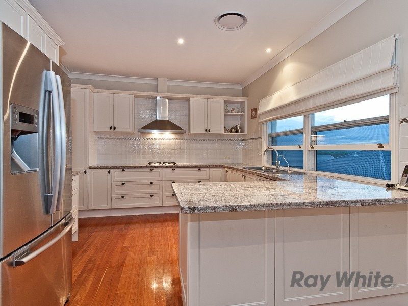 17 Polaris Place, Bridgeman Downs QLD 4035