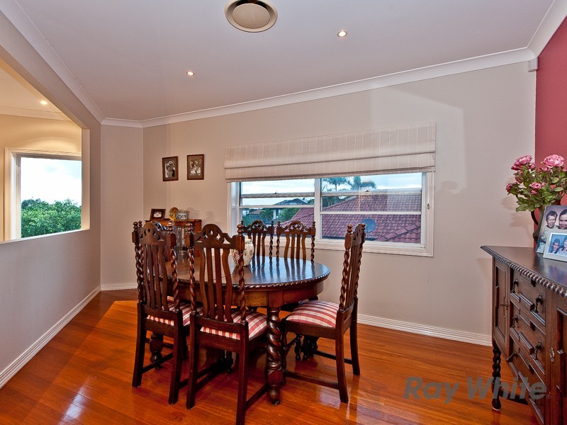 17 Polaris Place, Bridgeman Downs QLD 4035