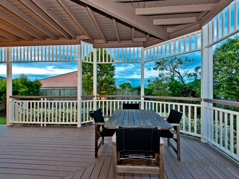 17 Polaris Place, Bridgeman Downs QLD 4035