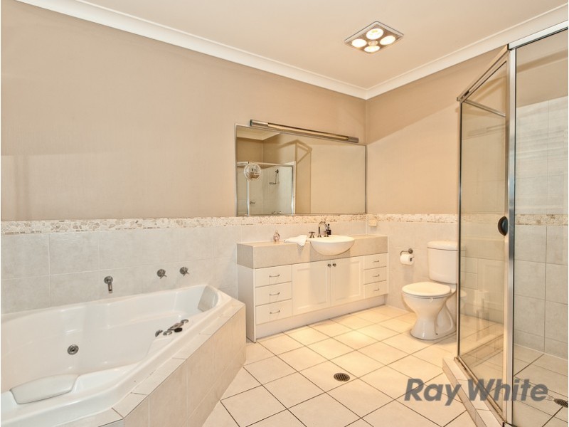 17 Polaris Place, Bridgeman Downs QLD 4035