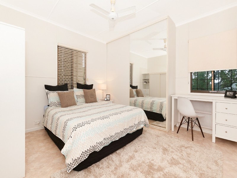 177 Hamilton Road, Wavell Heights QLD 4012