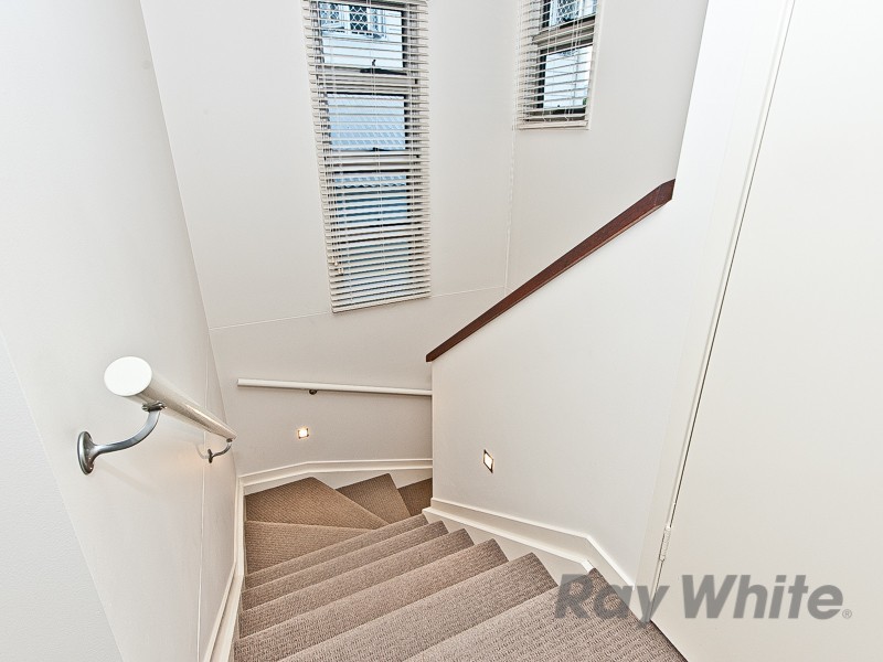 22 Almond Street, Northgate QLD 4013