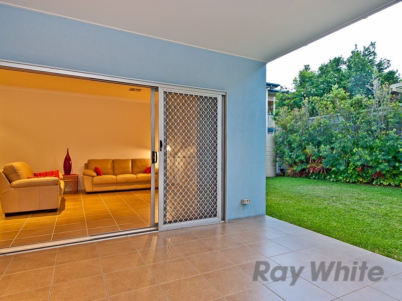 22 Almond Street, Northgate QLD 4013