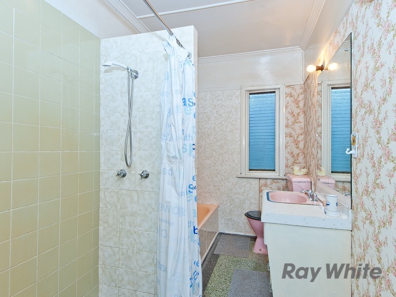 2 Nind Street, Wavell Heights QLD 4012