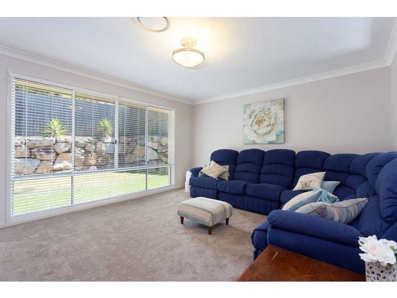 12 Ironbark Circuit, Everton Hills QLD 4053