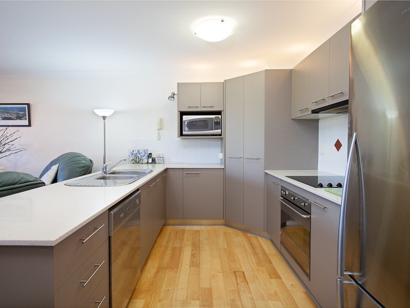 1/28 Murphy Street, Scarborough QLD 4020