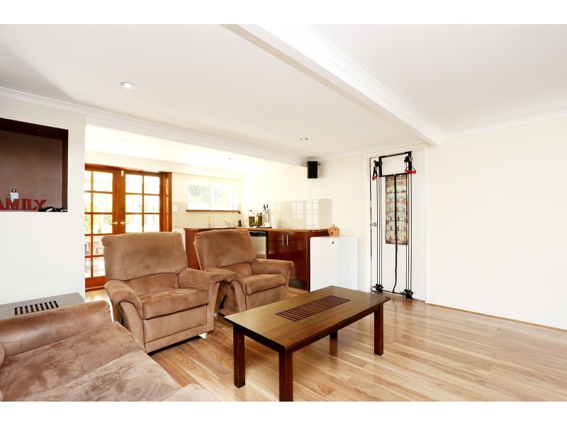 14 Grenadier Street, Bray Park QLD 4500