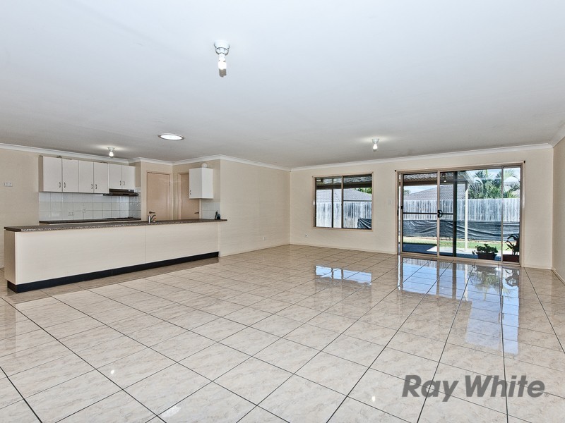 32 Water Street, Kallangur QLD 4503