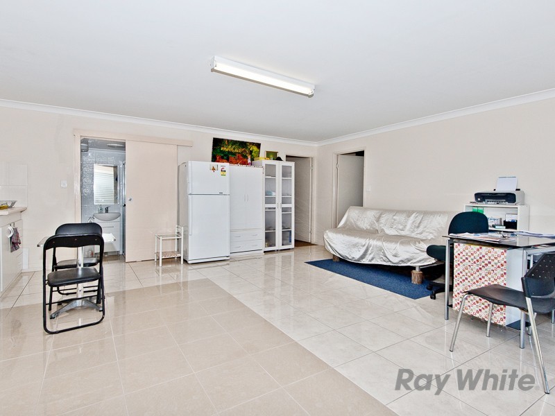 32 Water Street, Kallangur QLD 4503