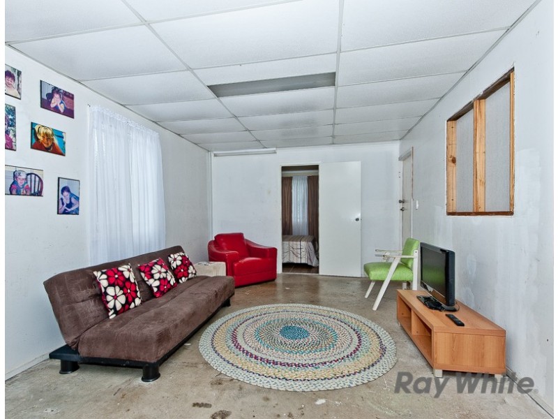 42 Meredith Street, Banyo QLD 4014