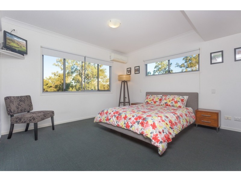 239 Ridley Road, Bridgeman Downs QLD 4035