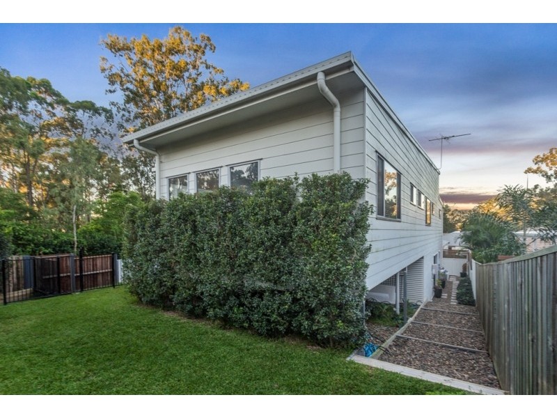 239 Ridley Road, Bridgeman Downs QLD 4035