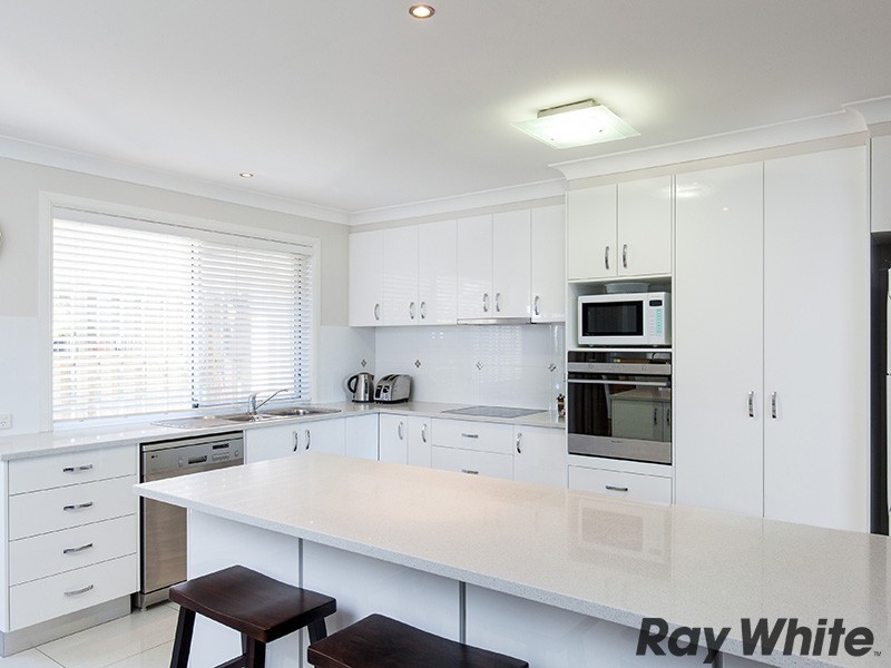 19 Hillary Drive, Warner QLD 4500