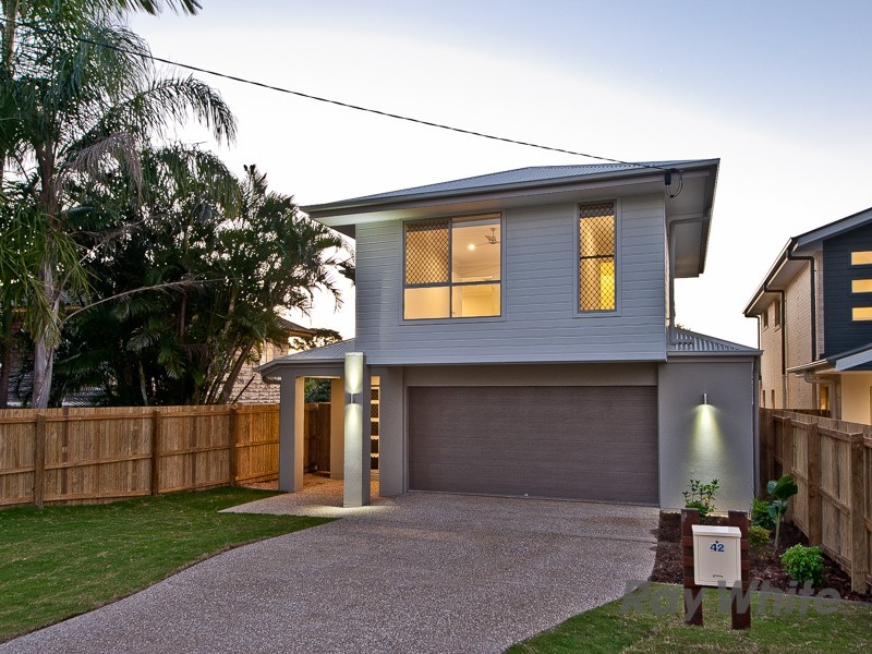42 Somers Street, Nudgee QLD 4014