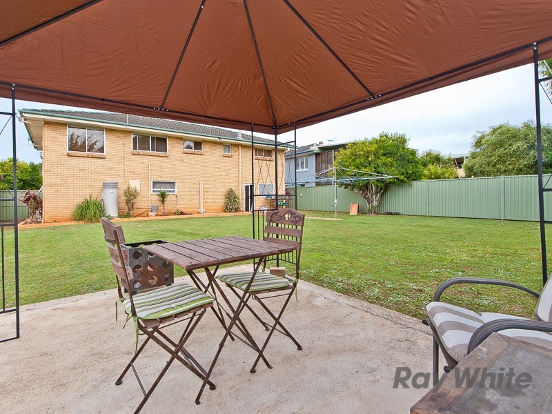 22 Overlea Street, Nudgee QLD 4014