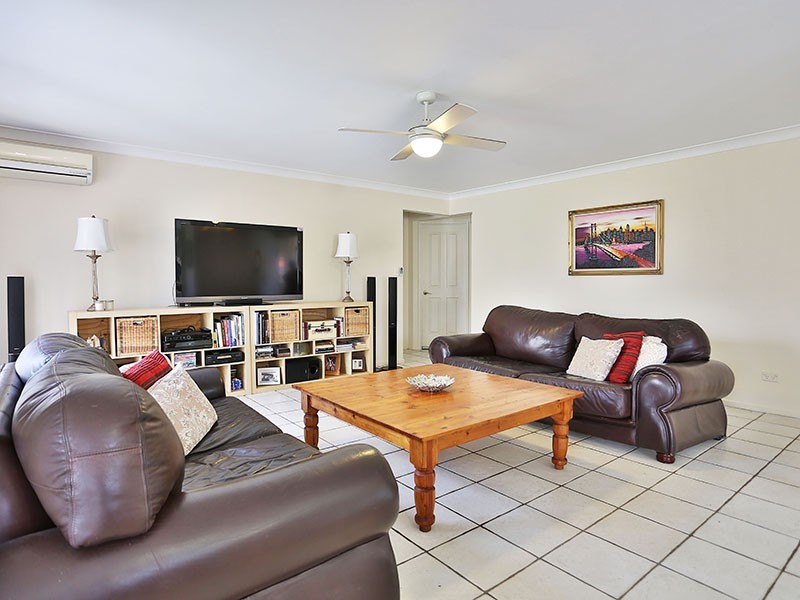 10 Sellers Place, Mcdowall QLD 4053