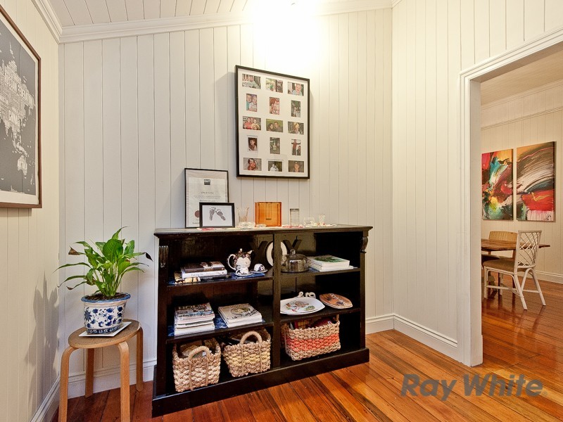 19 Larwill Avenue, Northgate QLD 4013