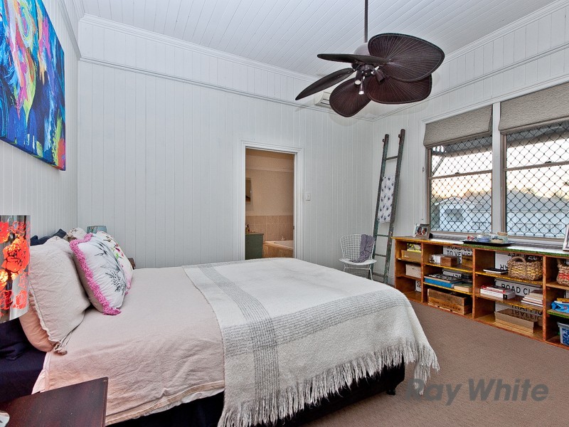 19 Larwill Avenue, Northgate QLD 4013