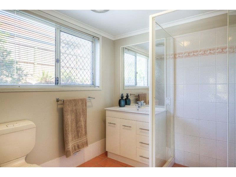 40 Streisand Drive, Mcdowall QLD 4053