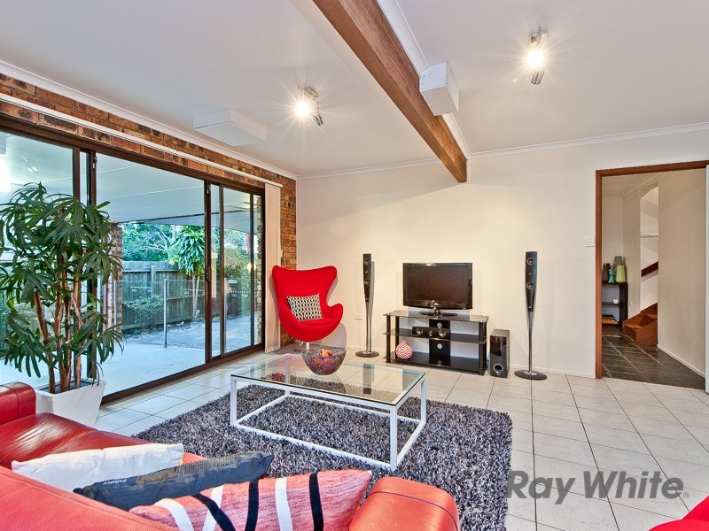 28 Nicholas Street, Mcdowall QLD 4053