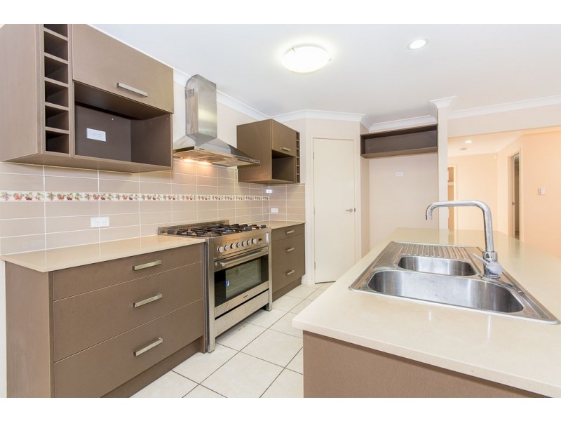 2 Oriole Street, Taigum QLD 4018