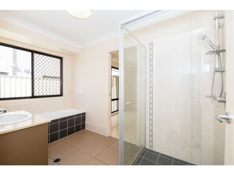 2 Oriole Street, Taigum QLD 4018