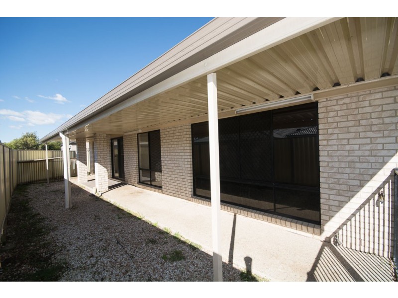 2 Oriole Street, Taigum QLD 4018