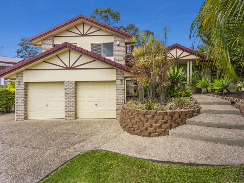3 Phoenix Court, Eatons Hill QLD 4037