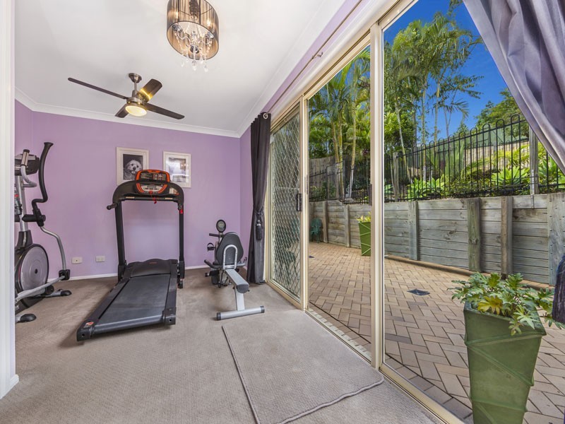 3 Phoenix Court, Eatons Hill QLD 4037