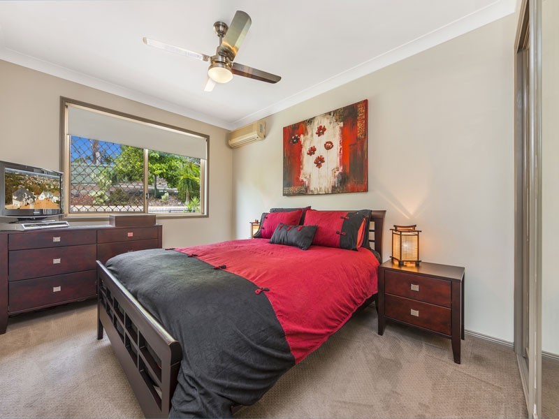 3 Phoenix Court, Eatons Hill QLD 4037