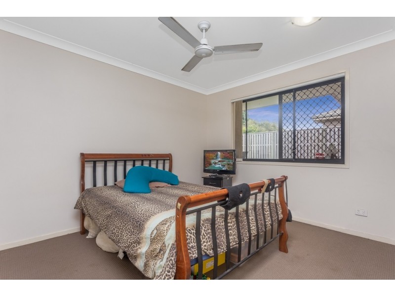 3 Roland Court, Kallangur QLD 4503