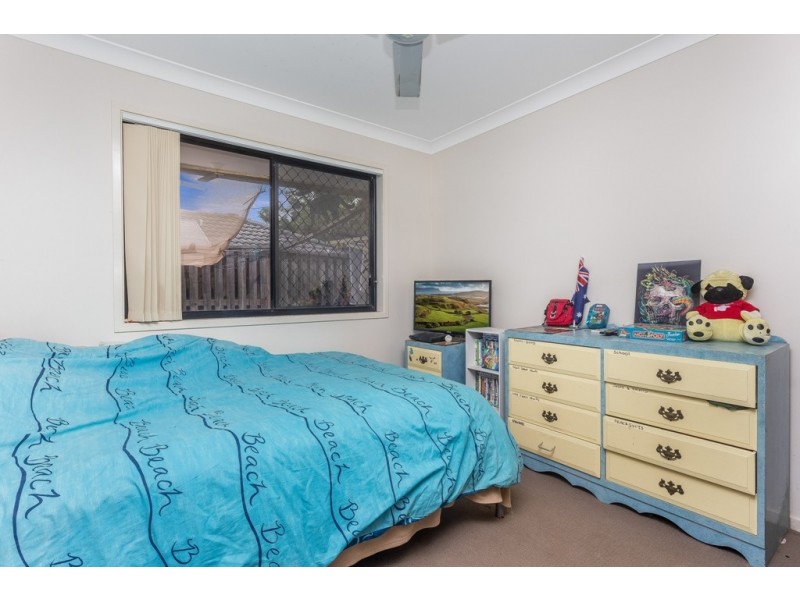 3 Roland Court, Kallangur QLD 4503
