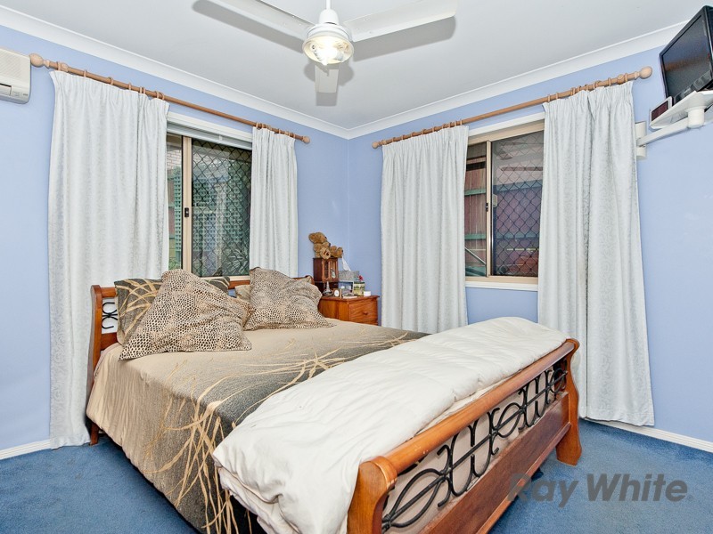4 Chevrotain Place, Chermside West QLD 4032