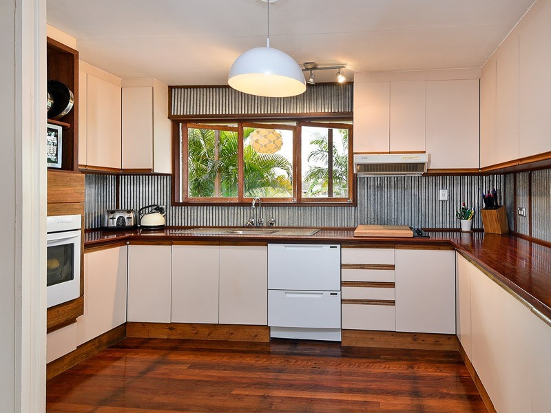 22 Cuthbert Street, Albany Creek QLD 4035